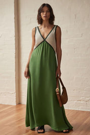 Élena | Élégante robe midi sans manches