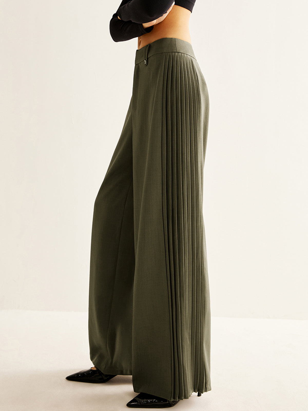 Zoé | Pantalon à la jambe large et au flair moderne