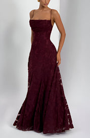 Diana – Robe longue avec corsage en dentelle