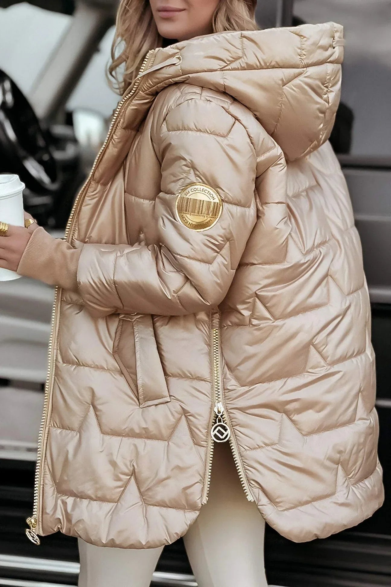 Elara – Manteau d’hiver élégant avec capuche et doublure